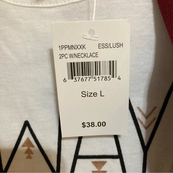 NWT Girls Love Tee Set, Vest, Necklace Size Large L 10 / 12 - Picture 4 of 9